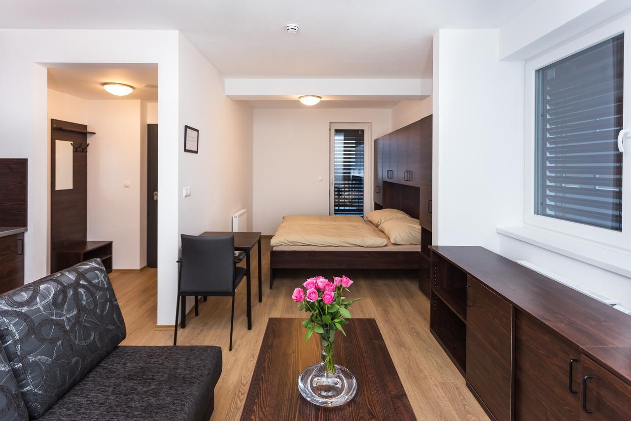 Barok Hotel And Apartments Bratislava Extérieur photo
