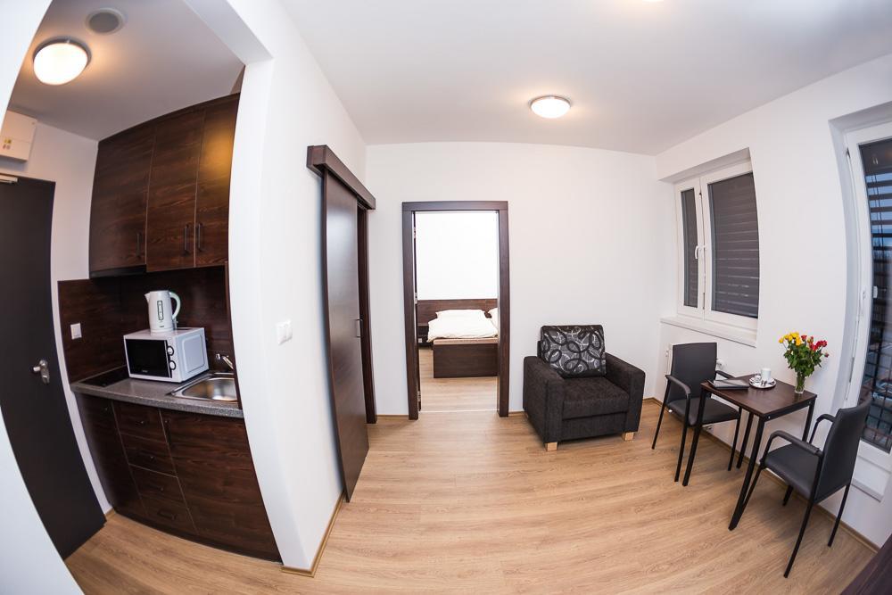 Barok Hotel And Apartments Bratislava Extérieur photo