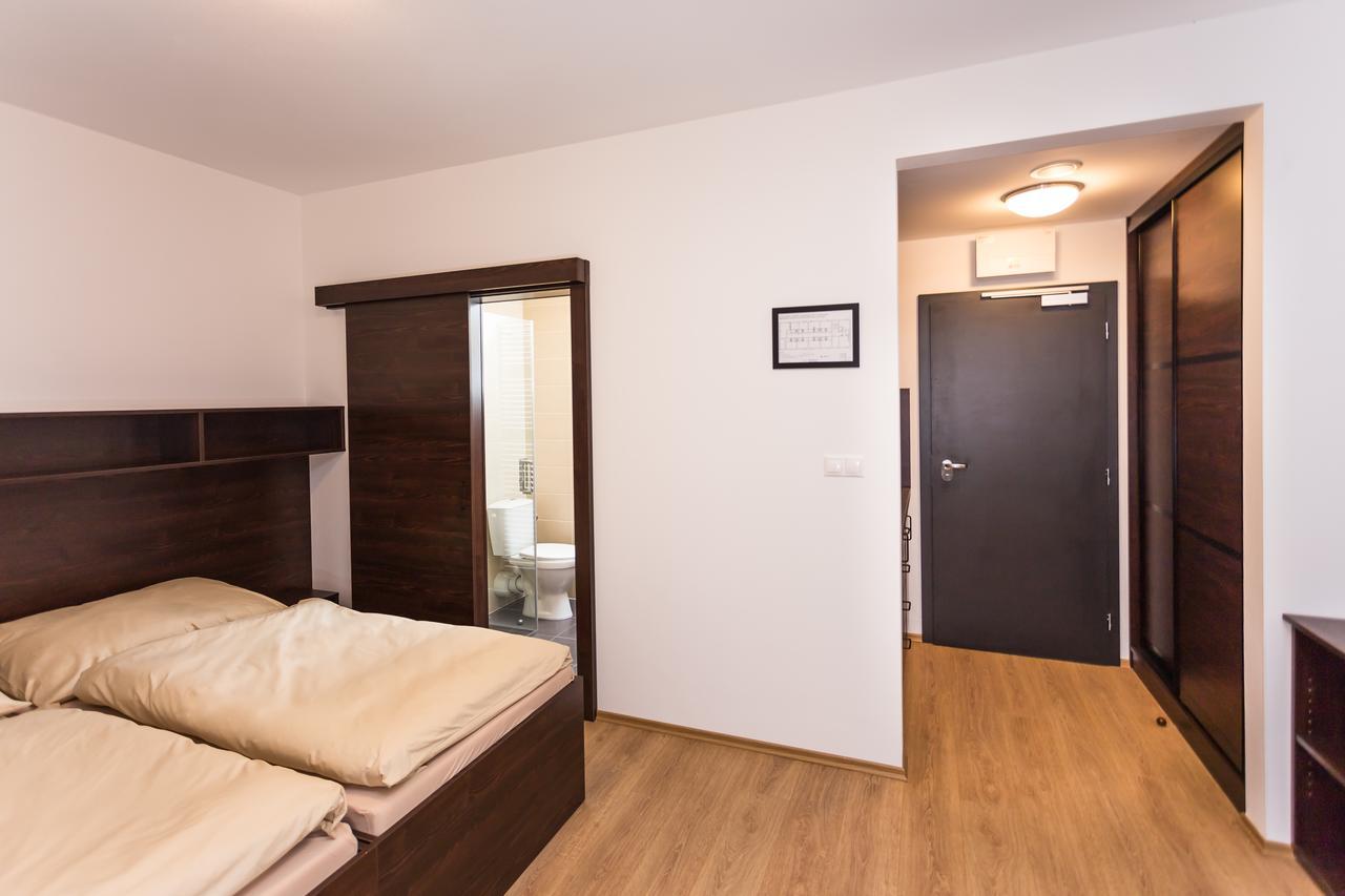 Barok Hotel And Apartments Bratislava Extérieur photo