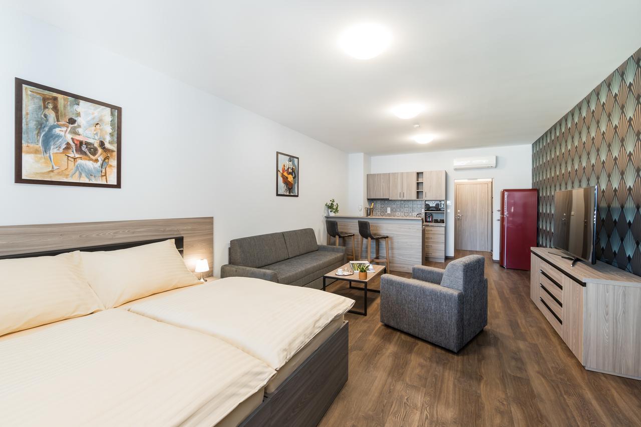 Barok Hotel And Apartments Bratislava Extérieur photo