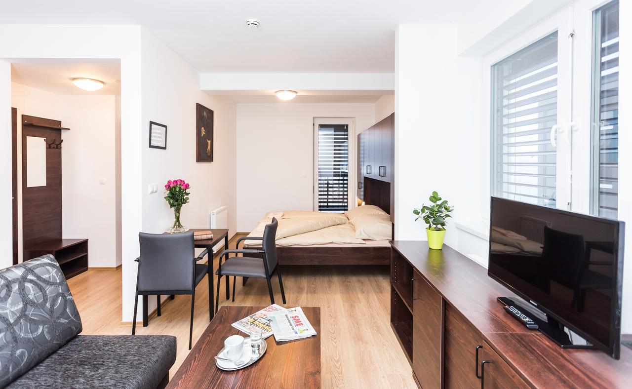 Barok Hotel And Apartments Bratislava Extérieur photo